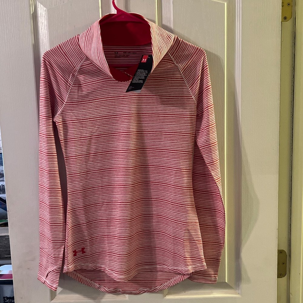 Womens Under Armour sz xxs nwt loose coupe shirt
